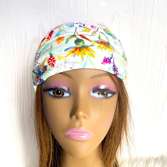 Bright Floral Print Jersy Knit WideTwisted Headband, Spring Headwraps - Picture 5 of 7